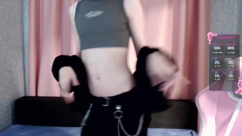 evan_reinhart online show from September 29, 8:41 pm