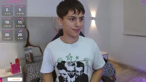 evan_tay online show from March 1, 3:55 am