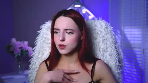 Eva  online show from October 13, 1:35 pm