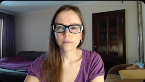 Snapshot of evangeline06 chatting on February 26, 8:06 am YourMistress online show from February 26, 8:06 am