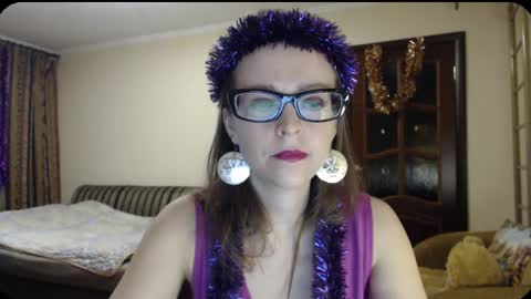 Snapshot of evangeline06 chatting on December 24, 8:55 am YourMistress online show from December 24, 8:55 am