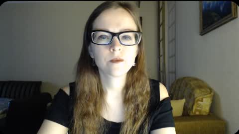 Snapshot of evangeline06 chatting on December 2, 8:36 am YourMistress online show from December 2, 8:36 am