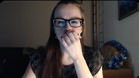 Snapshot of evangeline06 chatting on January 20, 8:19 am YourMistress online show from January 20, 8:19 am