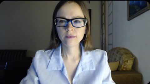Snapshot of evangeline06 chatting on February 6, 8:39 am YourMistress online show from February 6, 8:39 am