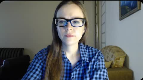 Snapshot of evangeline06 chatting on February 17, 8:09 am YourMistress online show from February 17, 8:09 am