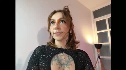 Evangelyne online show from October 1, 4:06 pm