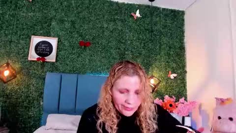  Evangelyne  online show from March 3, 7:21 pm