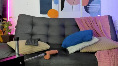 Evan and Susan online show from May 20, 1:24 am