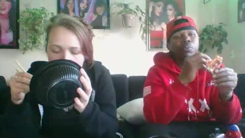 evanschris2048 online show from March 28, 1:29 am