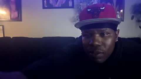 evanschris2048 online show from October 9, 1:22 am