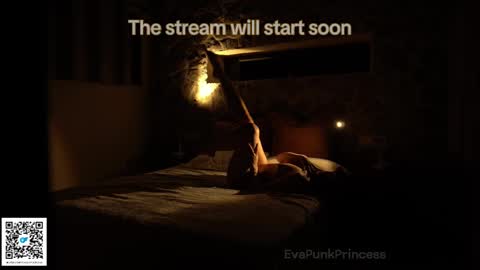 Snapshot of evapunkprincess chatting on February 13, 10:02 am Eva online show from February 13, 10:02 am