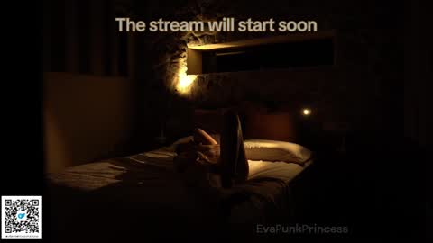 Snapshot of evapunkprincess chatting on February 27, 6:24 am Eva online show from February 27, 6:24 am