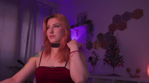 Snapshot of evapunkprincess chatting on December 27, 10:23 am Eva online show from December 27, 10:23 am