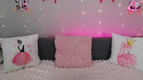 Adelina online show from June 29, 5:37 am