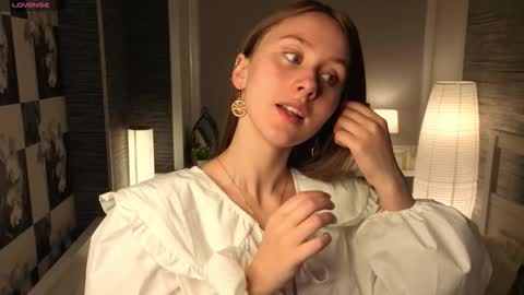 Eva online show from September 20, 7:50 pm