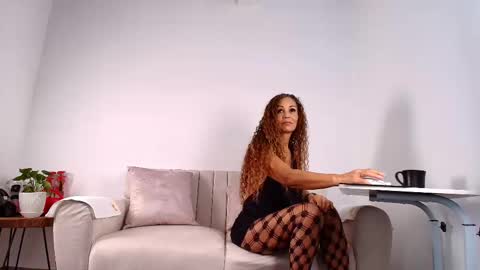  EVA LUNA online show from February 12, 7:13 pm