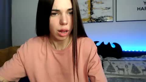 Snapshot of evaxxlove chatting on January 5, 3:13 pm Eva online show from January 5, 3:13 pm