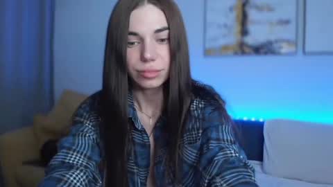 Snapshot of evaxxlove chatting on February 18, 6:58 pm Eva online show from February 18, 6:58 pm