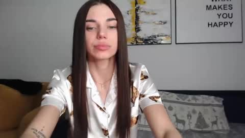 Snapshot of evaxxlove chatting on January 10, 6:49 pm Eva online show from January 10, 6:49 pm