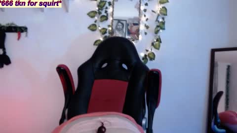 Eve Blue  friends. IG eve blue77 TW EveBlue 1 OF eveblue7 online show from February 4, 6:25 am