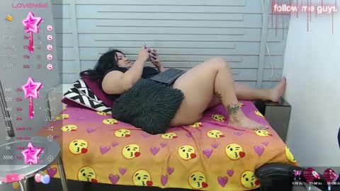 evelin zaens online show from February 15, 6:02 am