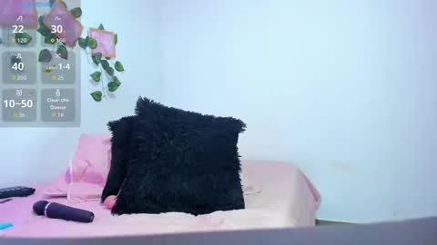 Evelin Miller online show from September 29, 12:37 pm