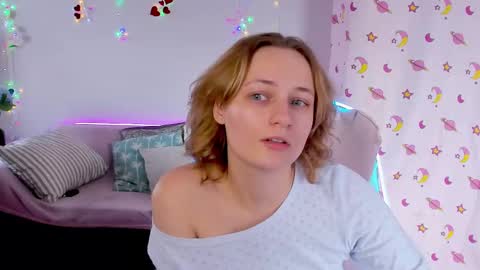 Snapshot of evelyn_harper_x chatting on March 7, 8:23 am Eve online show from March 7, 8:23 am