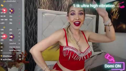 Snapshot of evelynagrey chatting on March 11, 8:08 am EvelynaGrey online show from March 11, 8:08 am