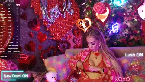 Snapshot of evelynagrey chatting on February 7, 9:05 am EvelynaGrey online show from February 7, 9:05 am
