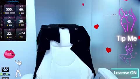 evelyne_rose online show from January 13, 6:21 am