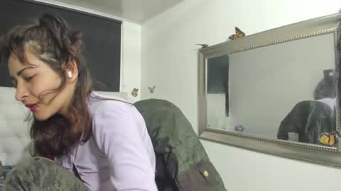 Evelyne online show from October 10, 2:50 am