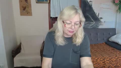 BarbaraBlondy online show from November 29, 10:12 am