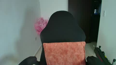 evelin 3 online show from June 11, 9:02 pm