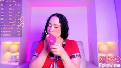 EVELYN online show from October 19, 5:23 am