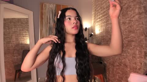 Sophia online show from February 6, 7:40 pm