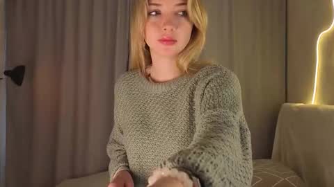Naomi online show from September 30, 4:23 am
