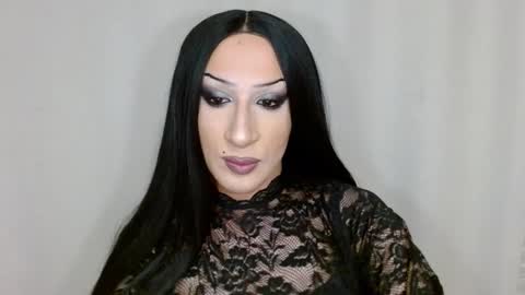 Snapshot of evezephira chatting on September 12, 6:32 pm Supreme Maestra online show from September 12, 6:32 pm