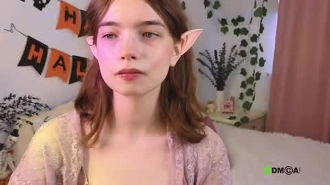 evi_brook online show from October 18, 11:36 am