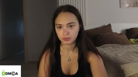 evi_woow online show from March 2, 4:28 am