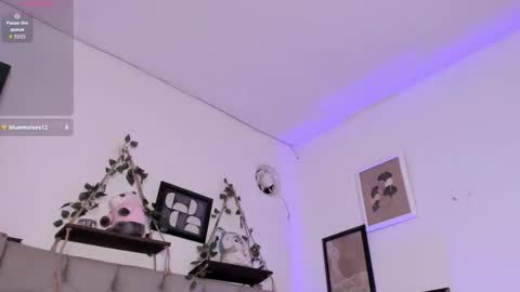 Ivi Alejandra  online show from November 28, 4:47 pm