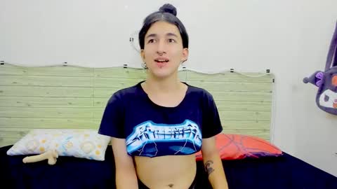 Marley independent model online show from January 9, 9:42 pm