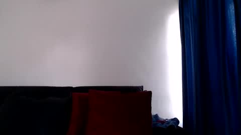 evilheart_69 online show from November 13, 8:00 pm