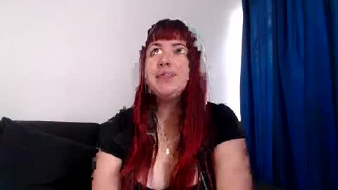 evilheart_69 online show from February 3, 7:18 pm