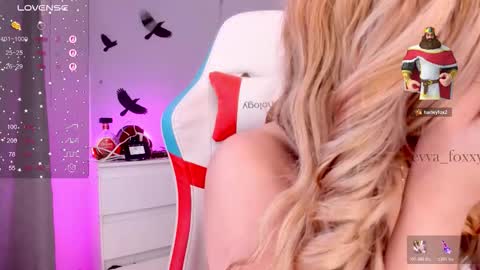 evva_foxxy online show from November 5, 2:52 pm