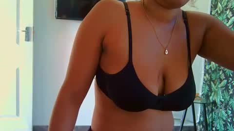 courtney online show from March 23, 6:29 am