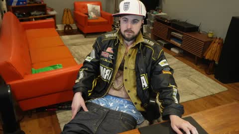 exjockstud online show from December 8, 1:52 am