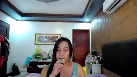 voloptous mommy angel online show from March 9, 7:45 am