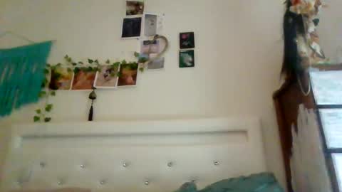 exotic_bailey_1111 online show from October 31, 5:52 am