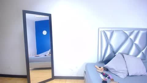 exotic_karmella online show from November 7, 9:50 pm