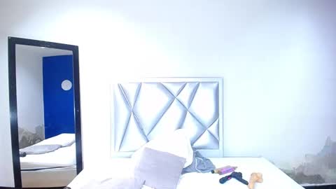 Snapshot of exotic_karmella chatting on February 12, 3:18 am exotic_karmella online show from February 12, 3:18 am